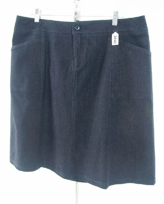 #2640 Sale Rack Item / Short Corneado Skirt / Misses 20 / Dark Denim Stretch vintage skirt charm