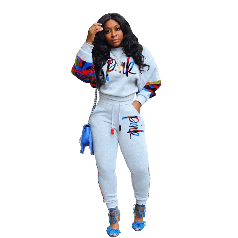 Two-Piece Spliced Fashion Sports Sweater Suit Women's Outfit + Elasticated Padded Insulated Two-Piece Spliced Fashion Sports Sweater Suit Women's Outfit + Elasticated Padded Insulated