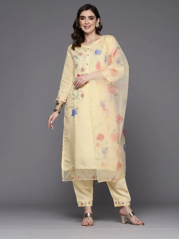 Women's Yellow Embroidered Straight Kurta Trousers With Dupatta Set - Indo Era Trousers Print Floral Women's Yellow Embroidered Straight Kurta Trousers With Dupatta Set - Indo Era Trousers Print Floral