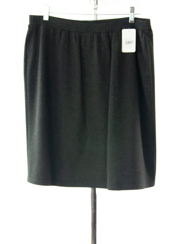 #2447 Sale Rack Item / Short Straight Knit Skirt / Petite 20 / Deep Heather Grey zip skirt side