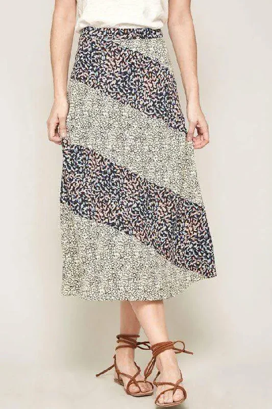 A Floral-print Woven Midi Skirt corduroy skirt cozy