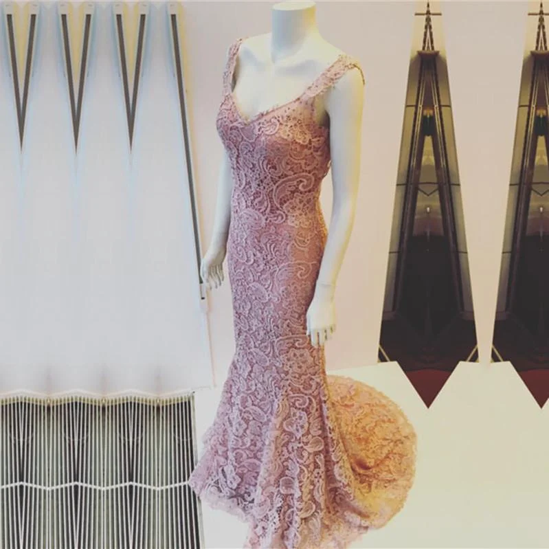 Light Pink V-neck Open Back Lace Mermaid Evening Dresses Tunics Cozy soft