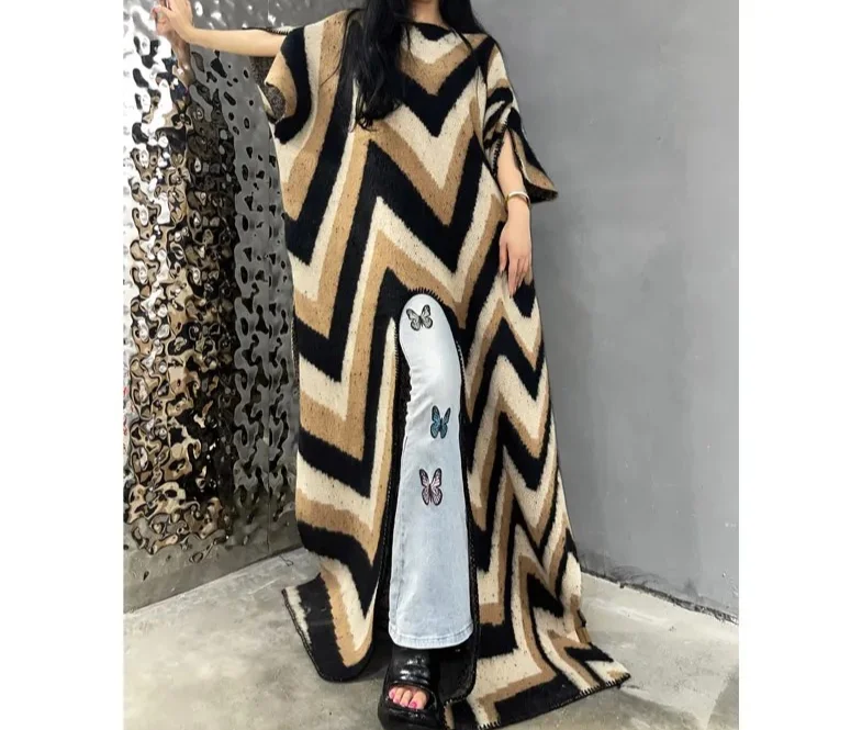 Black/Beige