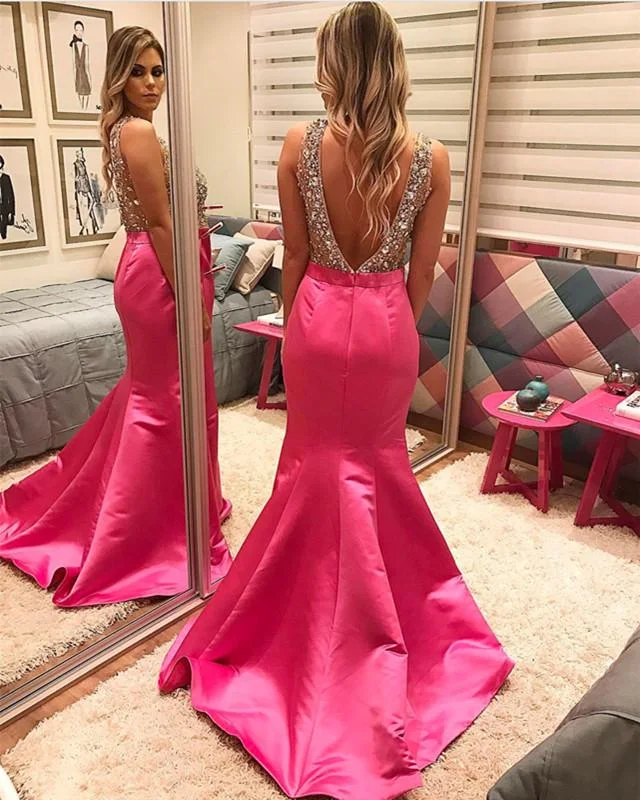 Pearl Beaded V-Neckline Satin Mermaid Evening Dress Backless Prom Gowns Turtleneck Neckline Stylish