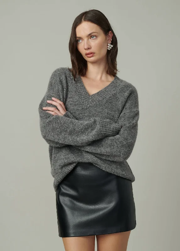 THE RYAN V NECK SWEATER Oversized Loose Flowy