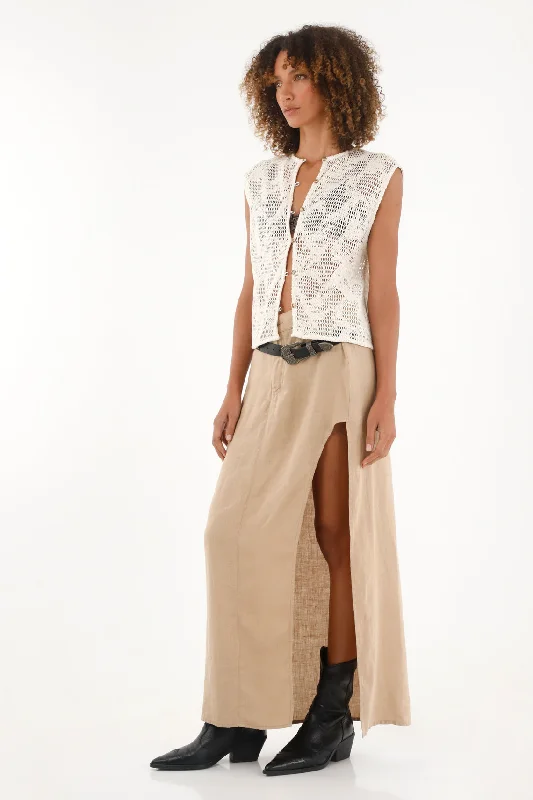 Women's linen beige skirt with slit in 100% linen ruffled skirt detail