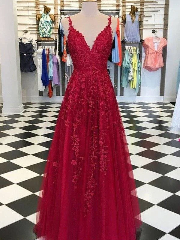 A-Line/Princess Sleeveless V-neck Floor-Length Applique Tulle Dresses Tunics Long Elegant