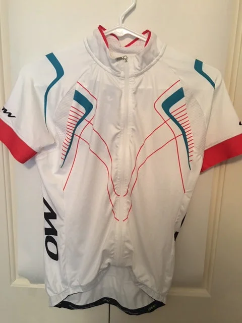 Women's Short Sleeve Jersey Cycling Sample - Size Small Exclusive Jersey Tee