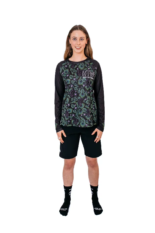 "Panther" LADIES Long Sleeve Jersey Navy Blue Jersey Tee