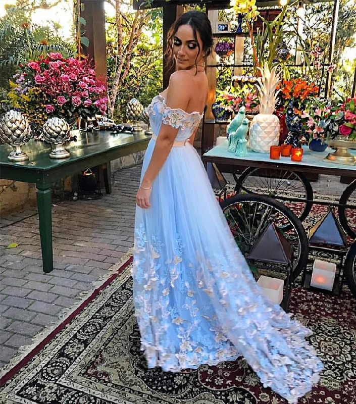 light blue(B)
