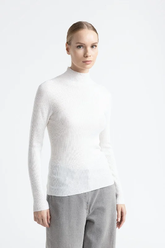 Pure new wool high neck sweater Elasticated Padded Insulated